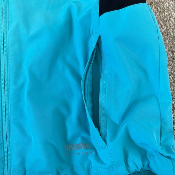 Running Room Jacket - Size Small - Picture 4 of 14